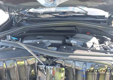 2023 BMW X1 xDrive28I z USA, uszkodzony, nr VIN WBX73EF06P5X29677